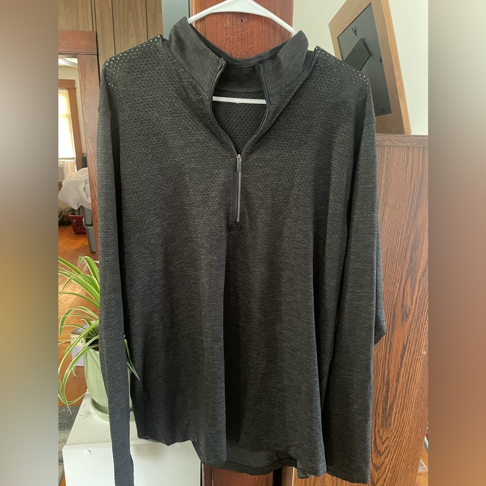 Lululemon Men’s Metal Vent Tech Midweight 1/2 Zip